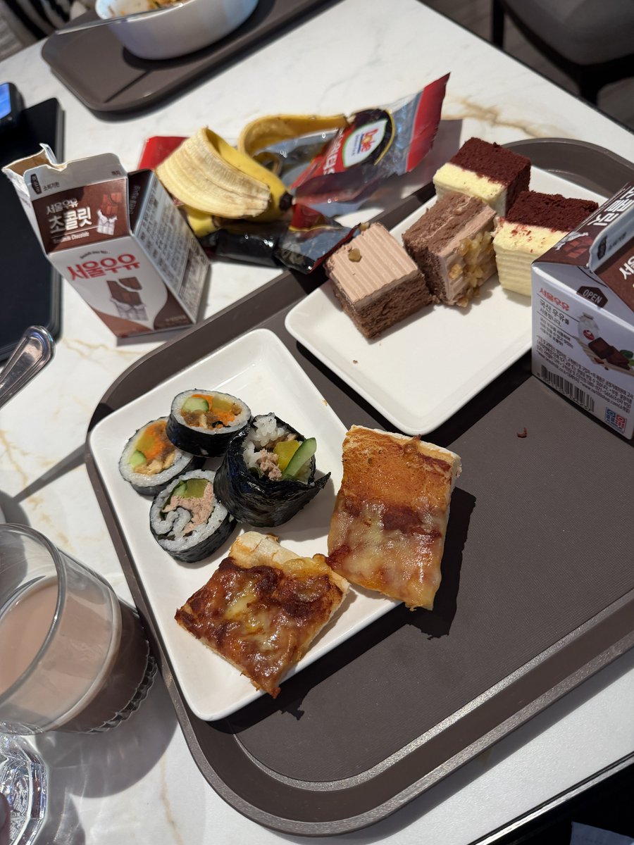 _er3tree's tweet image. 아..지…배….꼬 ㅏ