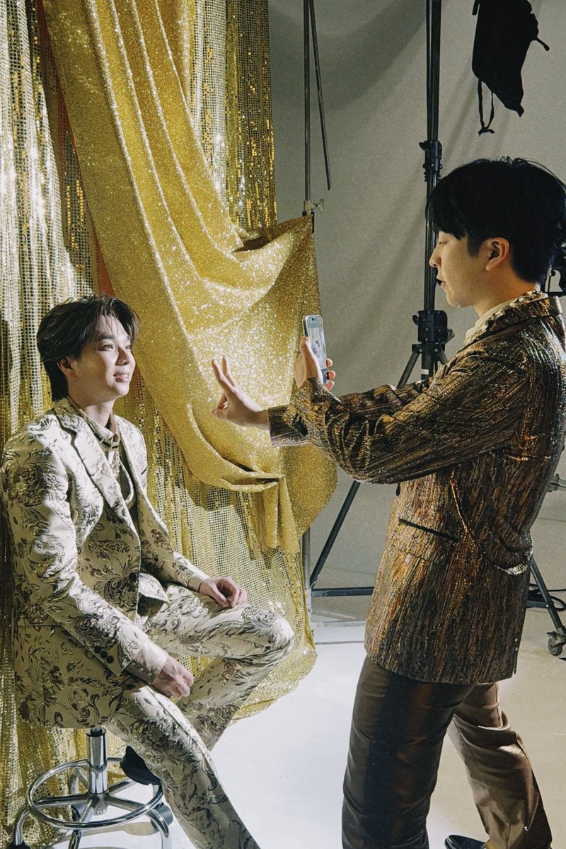 第2弾 塩﨑太智を撮っているのは? 撮り合いトレカのオフショットを