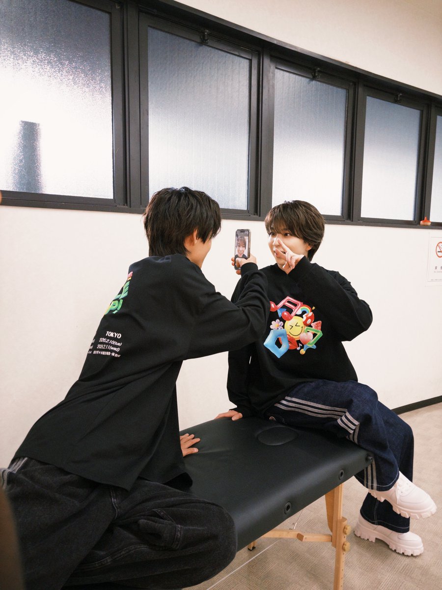 第2弾 塩﨑太智を撮っているのは? 撮り合いトレカのオフショットを