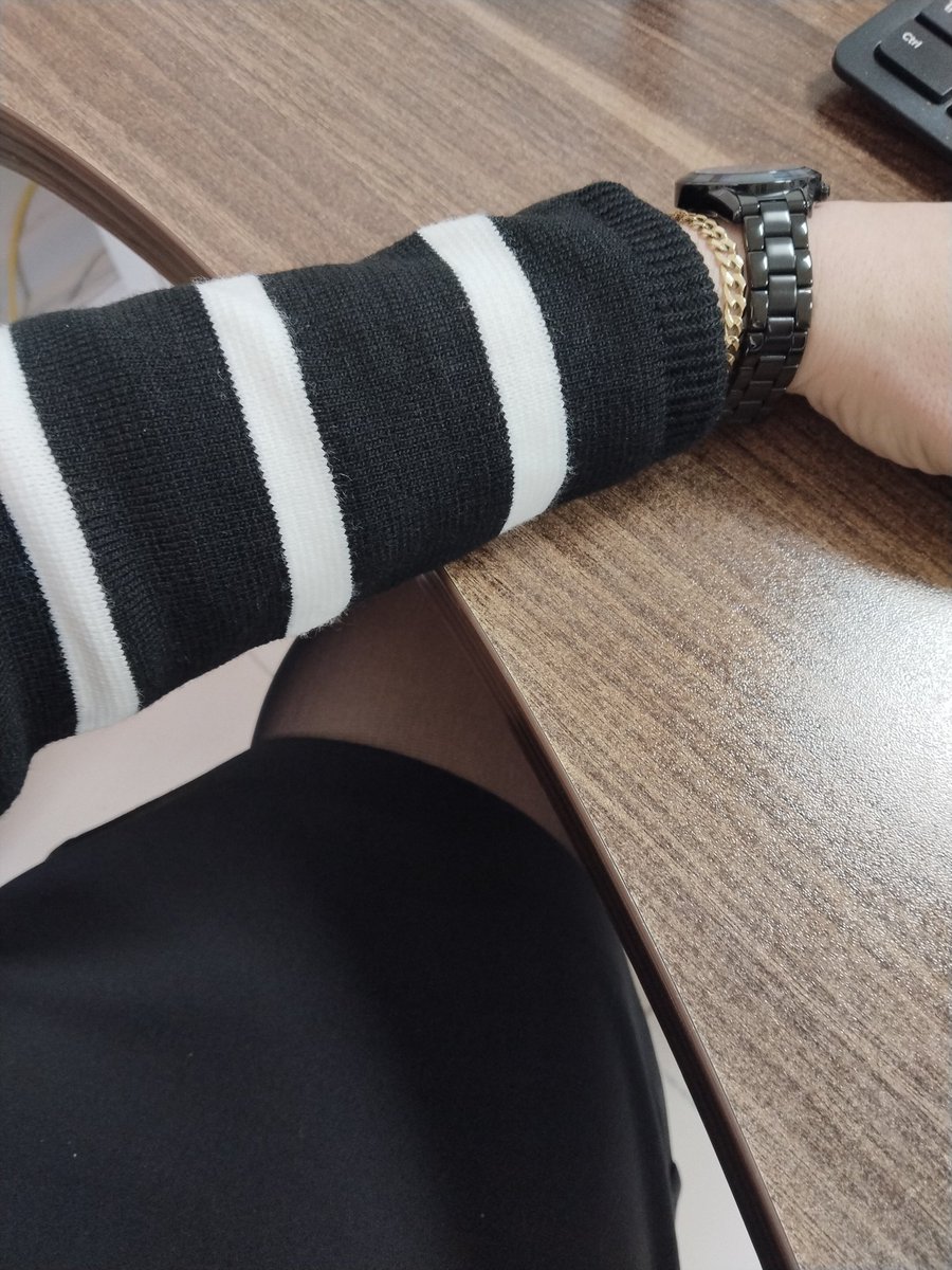 Çok çizgili bir gün 🖤🤍