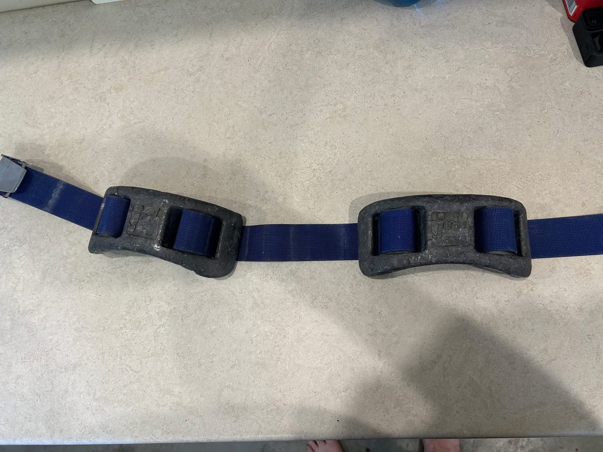 VintageScuba's tweet photo. A little piece of South Australian dive history…
This rare “Jack Design” scuba weight belt was made right here in SA around the early 1980s. Cast in solid lead on Grange Road, Adelaide, these heavy curved weights were built for serious working and abalone divers. #scuba https://t.co/xZrHqSGKL4