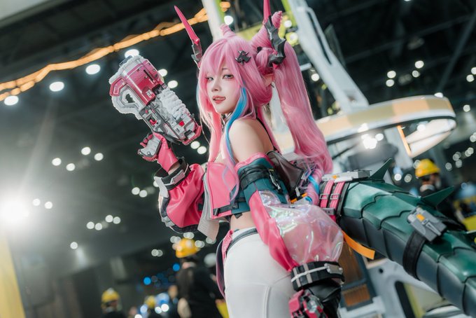Twitterのコスプレ画像21