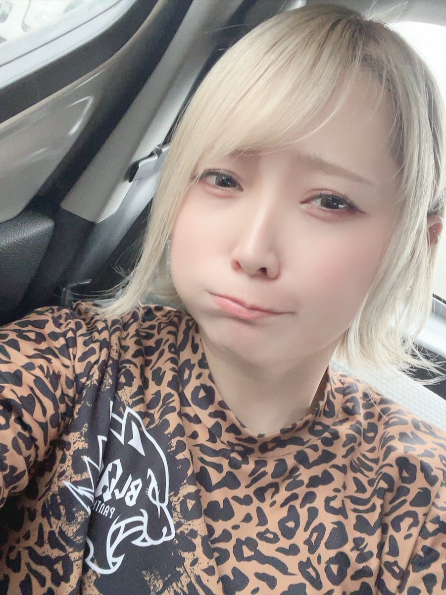 おつづき😶‍🌫️ 悔しいよぉ〜😭スロもパチもチャンス掴んでるのに回収