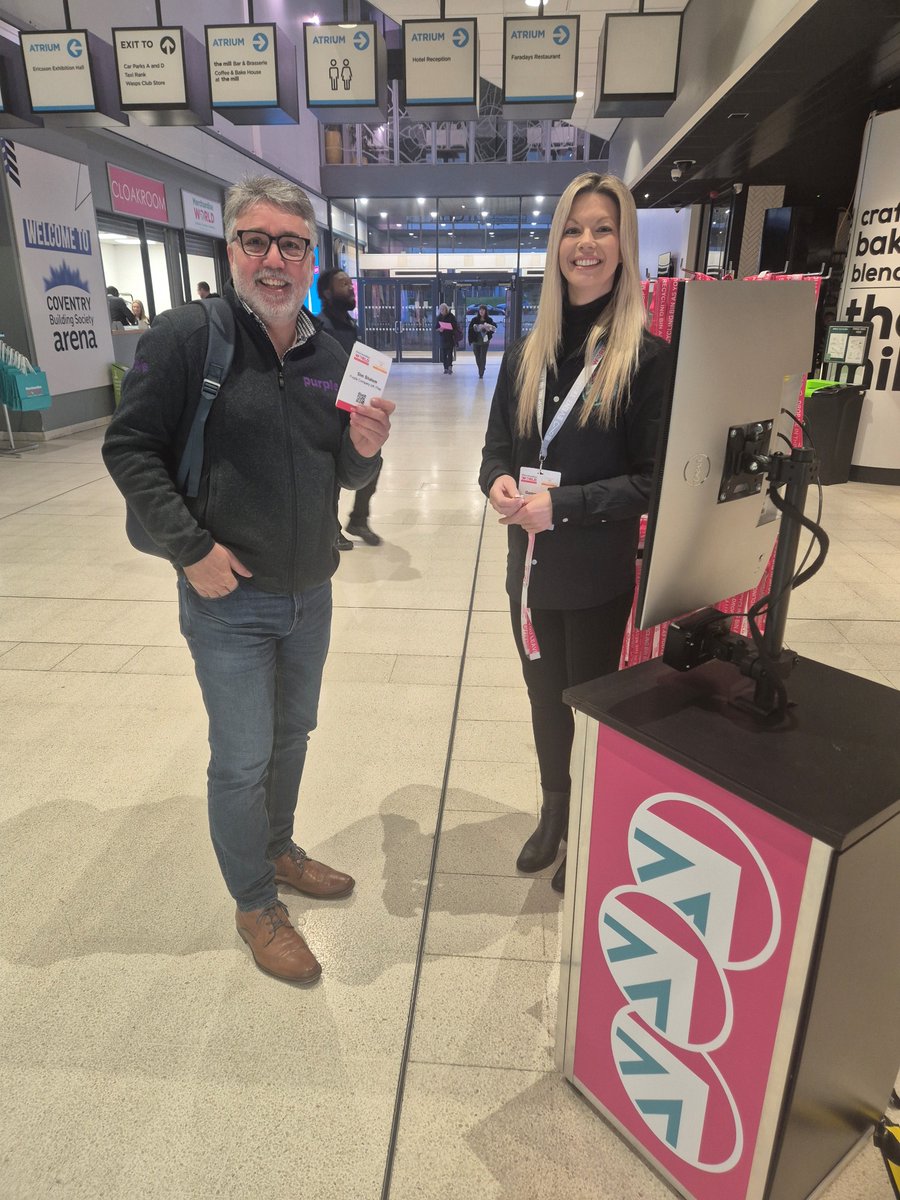 Merchandise World tweet media