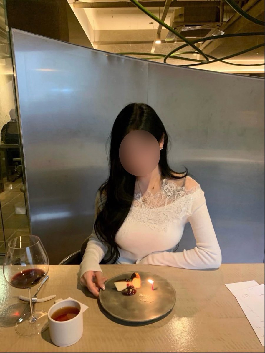 Ning Hạ 🐰 tweet media