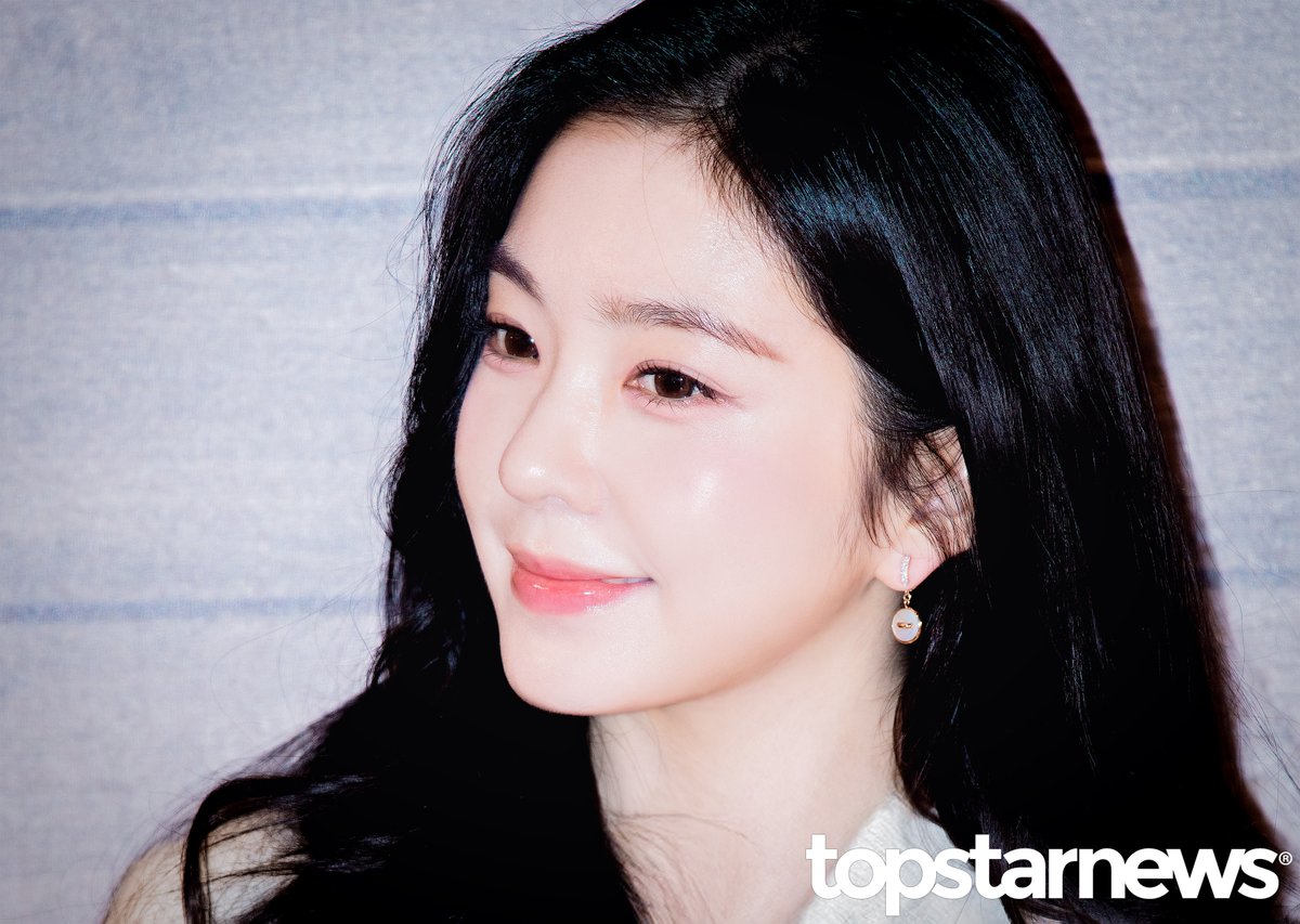 레드벨벳 아이린, ‘눈썹이 아름다운 여자’ (롱샴 포토콜) [HD포토]
#아이린 #IRENE #레드벨벳 #RedVelvet
topstarnews.net/news/articleVi… <- Original Photo