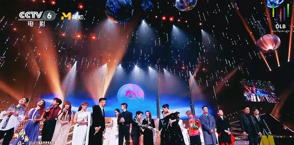 LKinetic40172's tweet photo. FENG-YI Kinetic Lights Solution lit up the 2025 Greater Bay Area Gala 🌟 LED Bars &amp; Beam Rings recreated cultural elements &amp; classic films with precision.
📞 +86 18127855301 🌐 https://t.co/PzkUQnvb1X
#fengyikineticlightssolution #dynamiclighting #stagevisuals #culturalevents https://t.co/vuL2Tegfu3