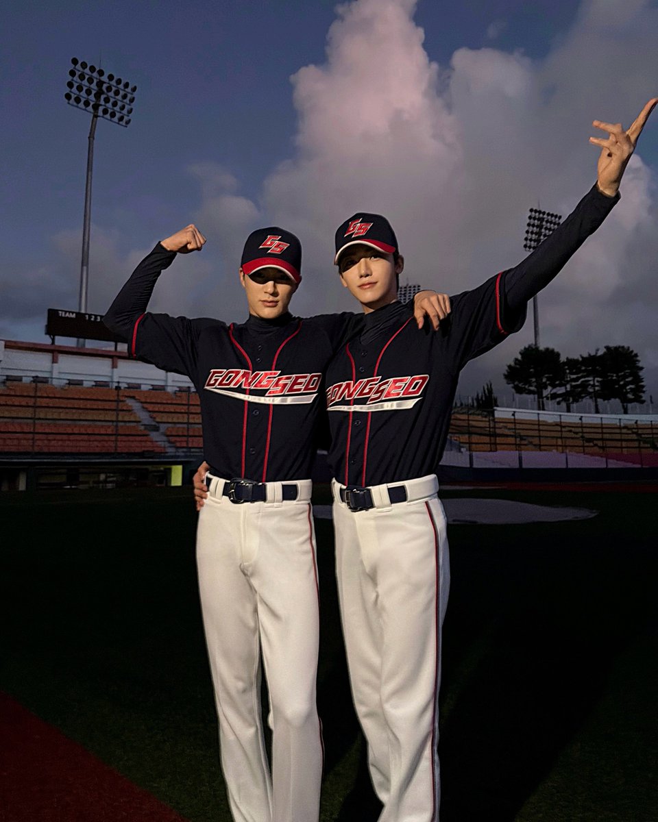 the813Degrees's tweet image. รู้กัน