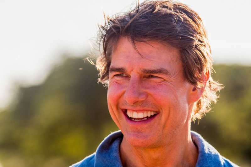 cattbutt's tweet image. "She's the most beautiful woman I've ever seen", and it's Tom Cruise. Every time.
