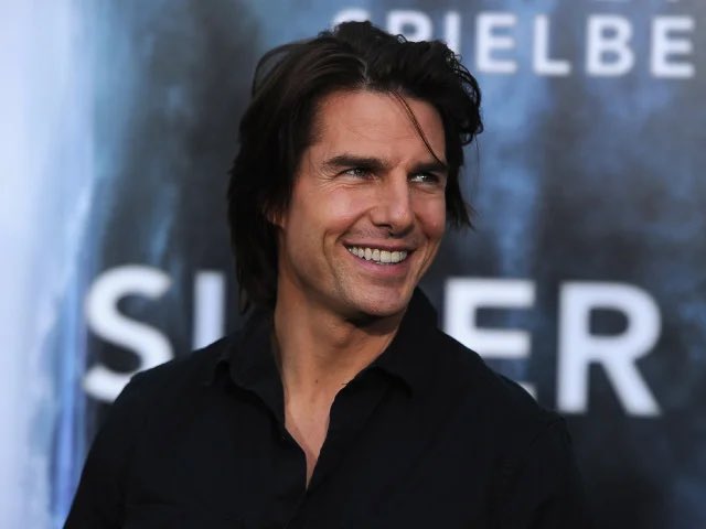cattbutt's tweet image. "She's the most beautiful woman I've ever seen", and it's Tom Cruise. Every time.