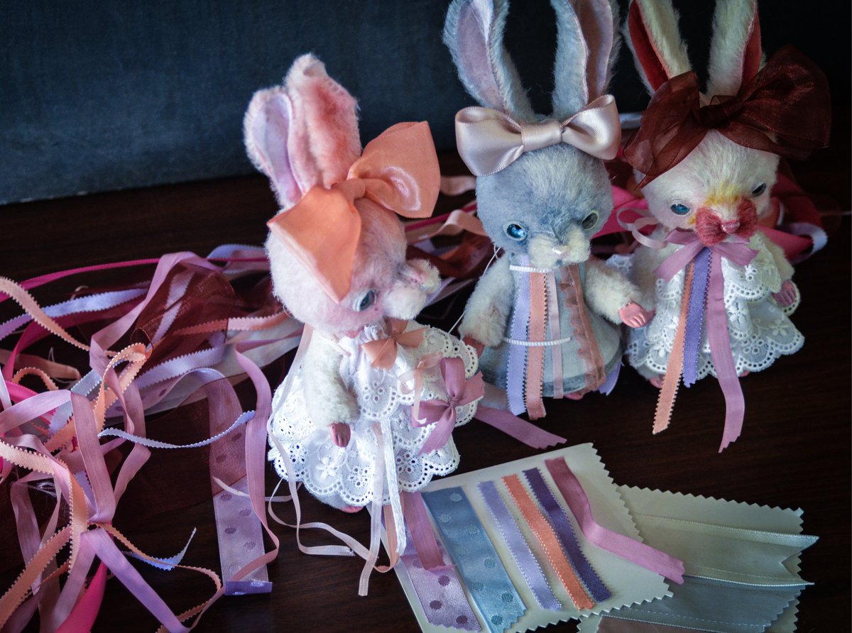 コボリサヤカ/sayakakobori 1月31日〜馬展in田原町 (@small8moat