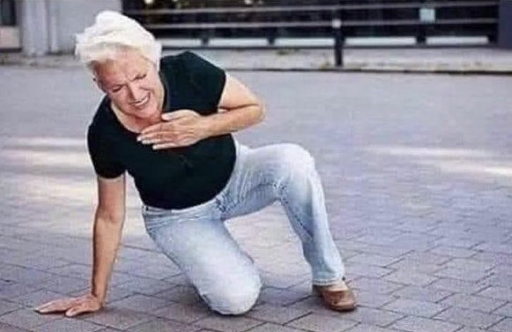Nothin humbles like these day kids. 

Imagine being asked while kneeling: 'wasibye otya sebo.'

They even pause their soccer game when am passing by.