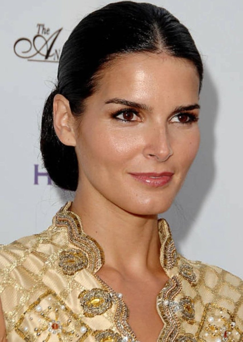 Daniela Kaekenmeister (@danielakaekenm1) on Twitter photo 