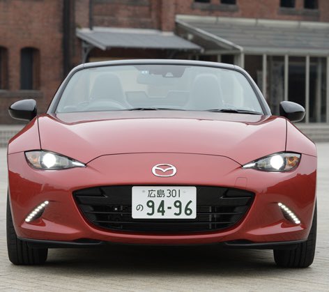 Sei_1959251_71's tweet image. ロードスターはNA〜現行NDまでスマイルフェイスを継承しております
歴代ロドみんなニッコニコですよ