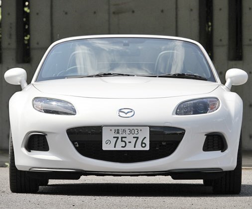 Sei_1959251_71's tweet image. ロードスターはNA〜現行NDまでスマイルフェイスを継承しております
歴代ロドみんなニッコニコですよ