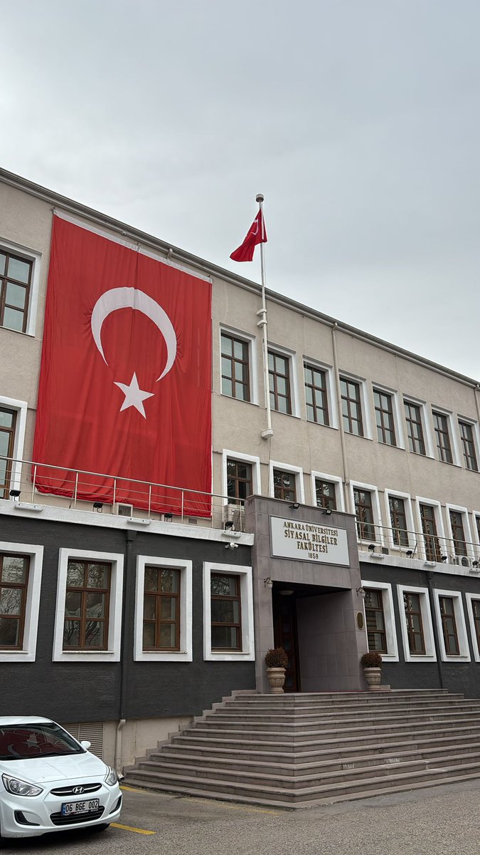 Siyasal Bilgiler Fakültesi - Mülkiye (@ausbfm) on Twitter photo 