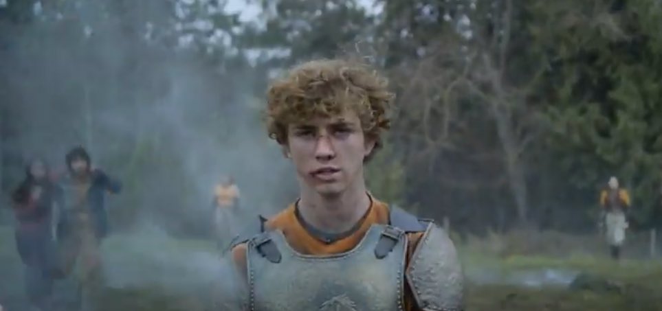 lacysvamp's tweet image. quite literally two sides of the same coin