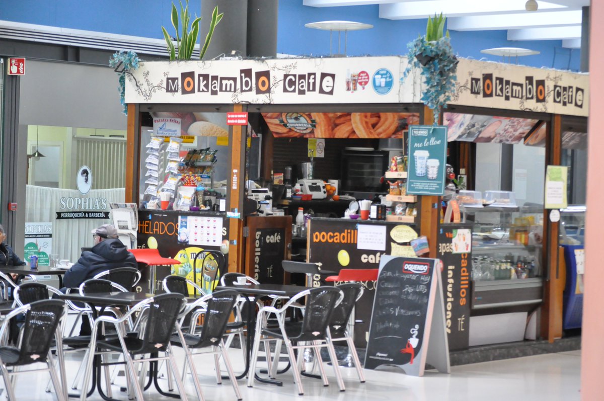 Tarde perfecta para tomársela con algo de calma...

Es el momento de parar en la terraza del Mokambo para algo dulce y un buen café 😉

#cafetería #terraza #pastelería #LosRosales #Coruña