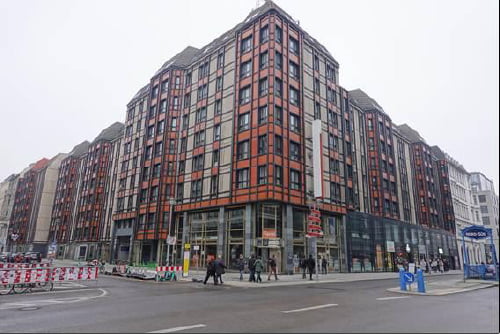 COMmmmONS tweet media