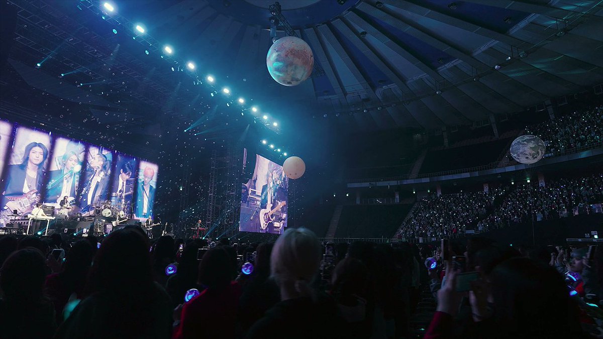 Walking to the Moon | Xdinary Heroes(엑스디너리 히어로즈) Concert <Beautiful Mind> World Tour FINALE in SEOUL

youtu.be/2t91brb_wbk

#XdinaryHeroes #엑스디너리히어로즈
#Beautiful_Mind_WorldTour
#Beautiful_Mind
#Walking_to_the_Moon
#WE_ARE_ALL_HEROES