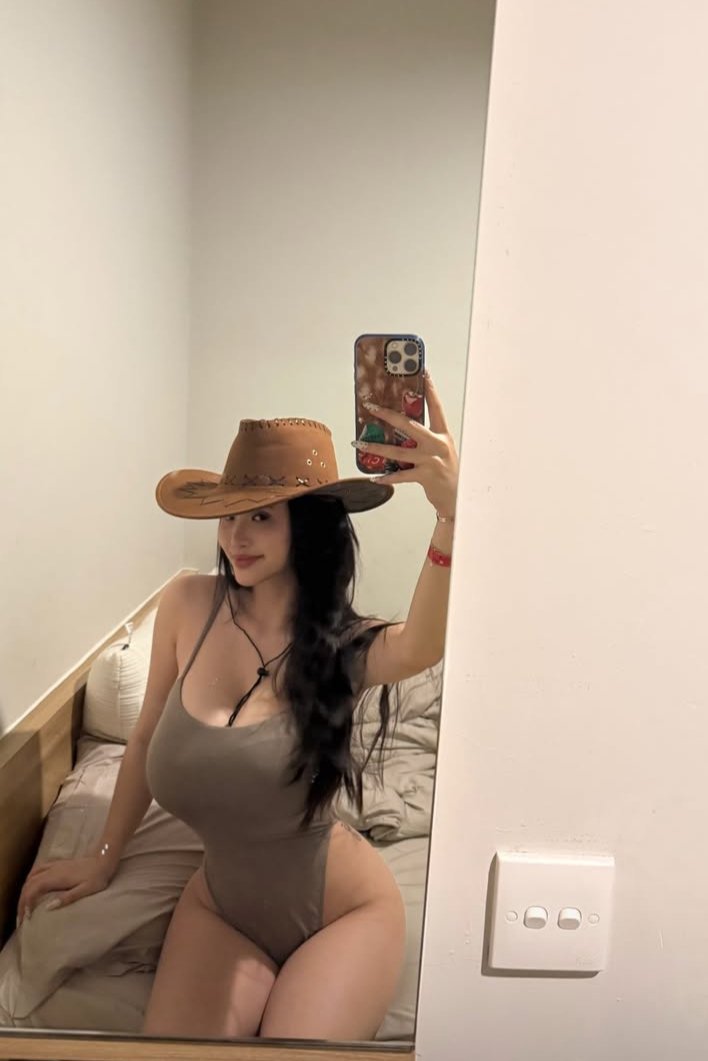 anastasya khosasih tweet media