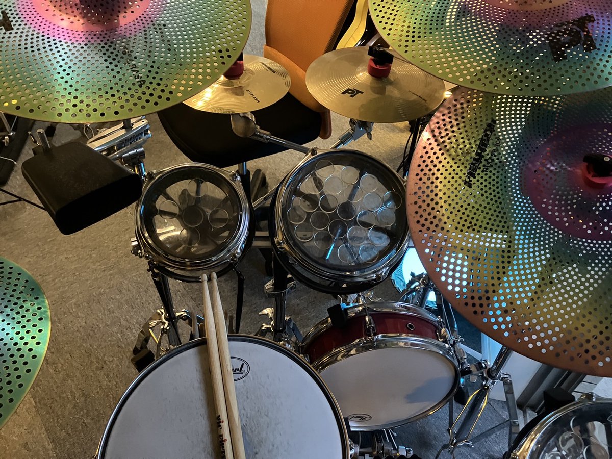 西東京市唯一のドラム教室「feelドラム教室」feelドラム教室(西東京市田無校)は西東京市西武新宿線田無駅より徒歩5分。

f-drum.jp

#ドラム教室​​​ #西東京市 ​#田無​​​ #保谷