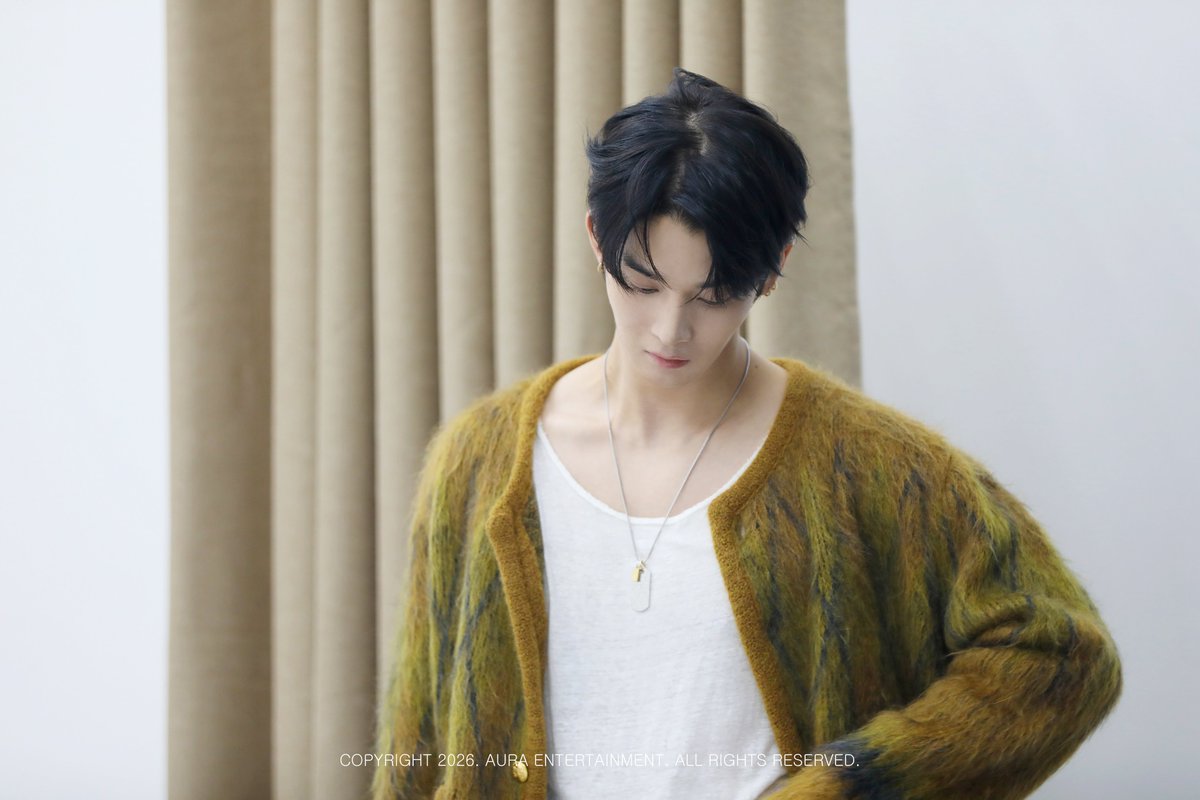 baejinyoung_bjy's tweet image. [📸] 배진영 (BAE JIN YOUNG)
'ROLLINGSTONE' BEHIND PHOTO

🔗baejinyoung.bstage.in/contents/69708…

#배진영 #BAEJINYOUNG 
#BEGIN_YOUNG