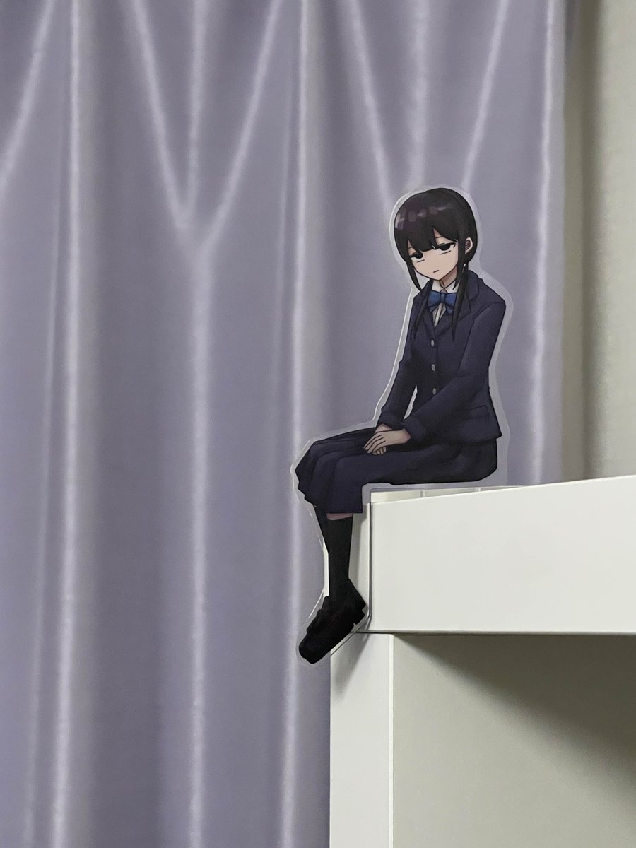 yomitanakane's tweet image. 座る！