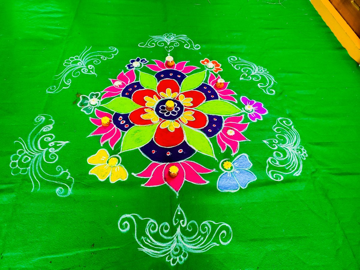 SpringboardInt's tweet photo. Sankranthi Celebrations at Spring Board International School, Pragathi Nagar.

#springboardacademyschool #SBAS #springboard  #pragathinagar #activities #sankranthi #pongal #celebrations https://t.co/TOWIOjdIad