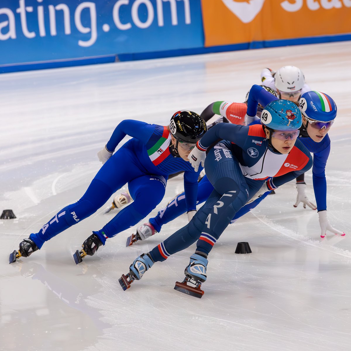 Après les sélections de M. Belloir et T. Loubineaud aux JO d’Hiver en patinage de vitesse, c’est au tour de Cloé Ollivier d’obtenir son billet pour Milan-Cortina.
Tous les 3 sont sociétaires de Cholet ACPG Short Track soutenu par la Ville de Cholet.

Crédit Photos M. Holtom