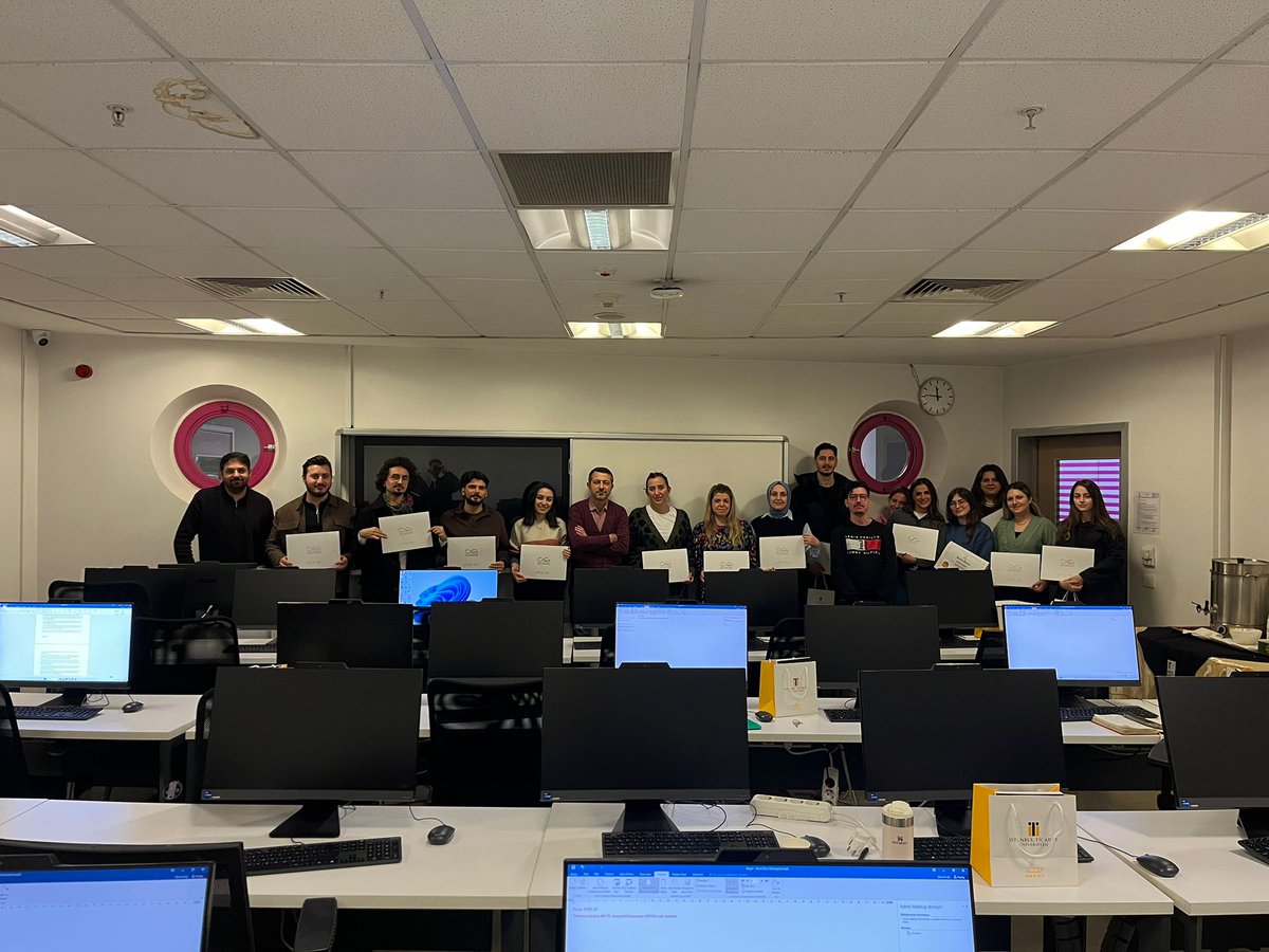 İstanbul Ticaret Üniversitesi idari personelinin gelişimi kapsamında düzenlenen Word–Excel Eğitimi 2. Grup programı başarıyla tamamlanmıştır.
#İstanbulTicaretÜniversitesi #İçEğitim #PersonelGelişimi #word #excel #ticaretsem #eğitimedeğergeleceğedeğer