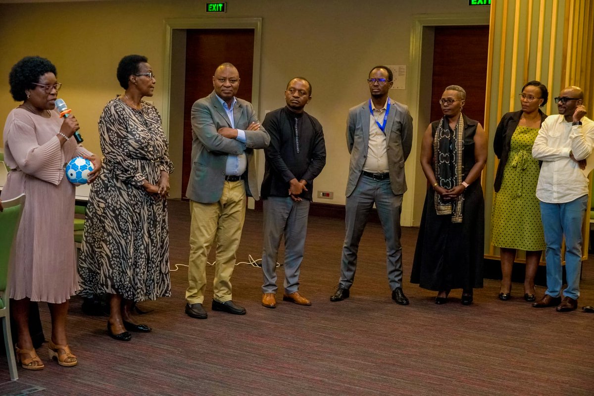 CeciRwanda's tweet photo. Yesterday, CECI Rwanda hosted an engaging workshop at Park Inn Hotel in Kigali, uniting over 20 partners to exchange best practices on #genderequality, women's economic empowerment (WEE), and #environmentalprotection with #climateresilience. https://t.co/sGfr8ovMx8
