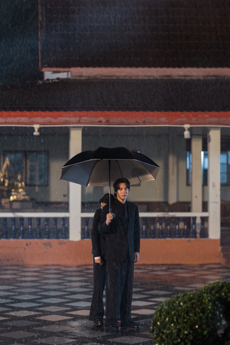 CatForCash's tweet image. คนที่ร้องไห้ได้น่าฉงฉานที่ฉุด 😿🤲🏻 ☔️ 
ขอบคุณไทเกอร์ที่เป็นร่มให้ลิงซ์น้า

#CatForCashEP1
[PHOTO BEHIND THE SCENES]
