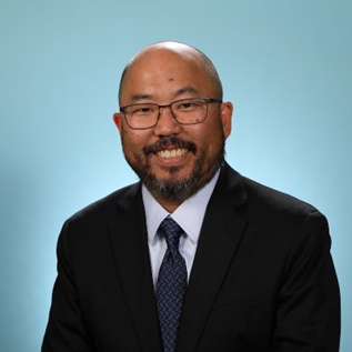 onc_ce's tweet photo. 2) We welcome new expert faculty member, Dr Stephen Oh @mpndoc, Professor of Medicine and Co-Chief @WashUHematology, whose clinical practice and research interests are focused on #myeloproliferative neoplasms, to lead us through the latest. https://t.co/yqXq3ias70
