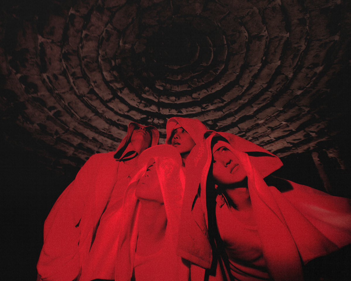 Ohyulo's tweet image. It’s lngsHOT ♨️🧖‍♂️ 4sho