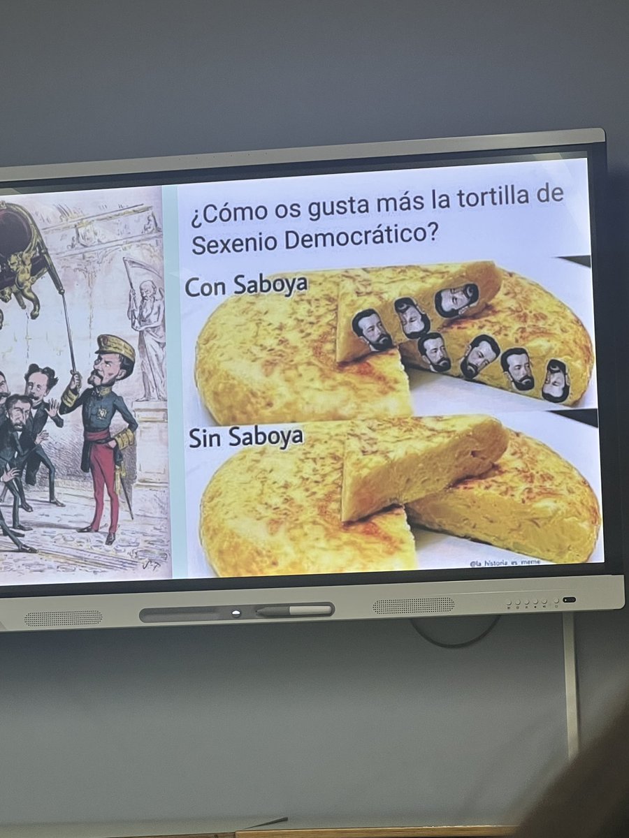 lapetisuis0's tweet image. te juro que amo a mi profesora de historia
