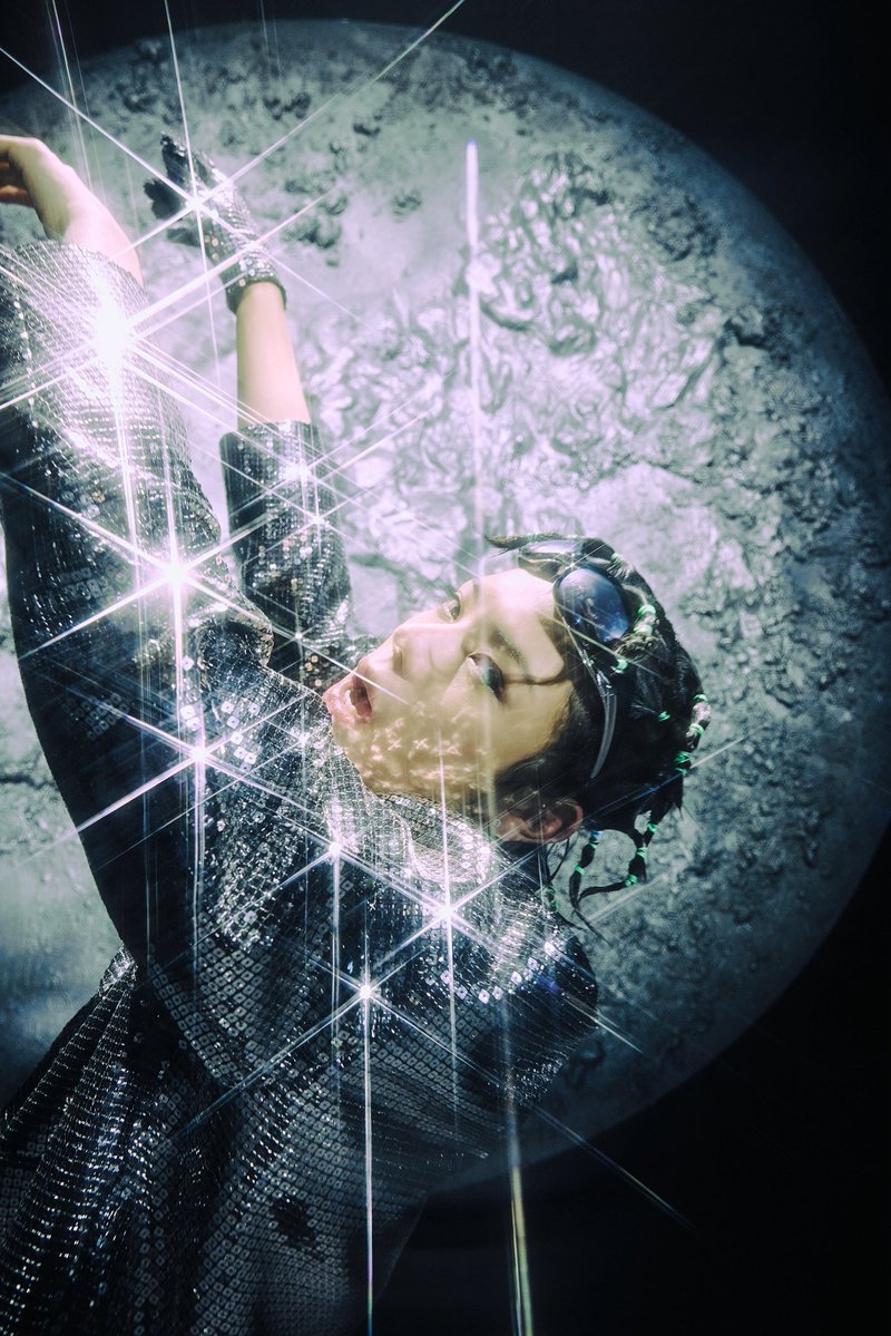 Ohyulo's tweet image. Moonwalkin’ 🌕