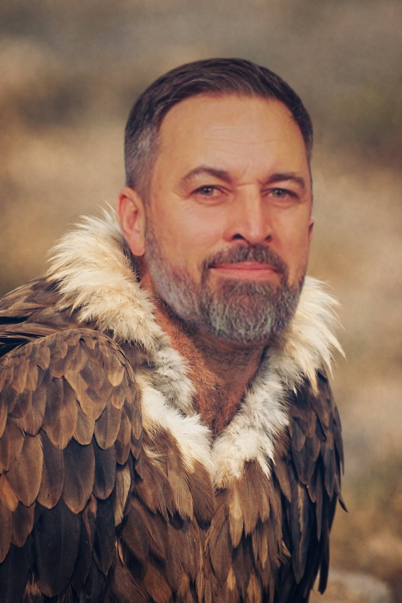 Y al animal que más odio, es al buitre carroñero.