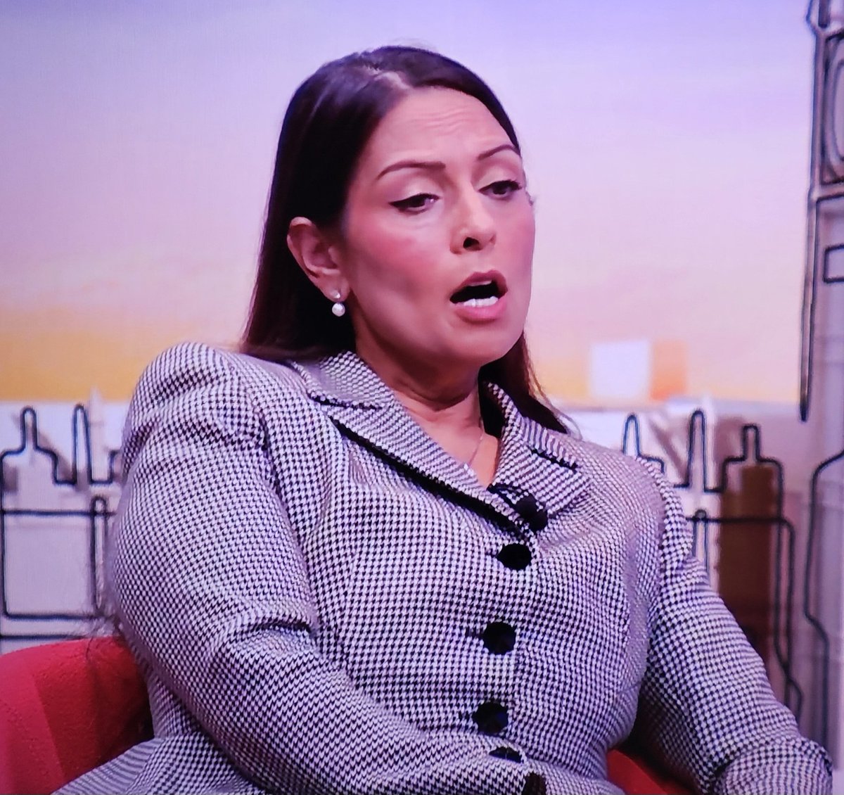 Priti Patel is a bare-faced liar.
Now claiming that the Tory Party has opposed the Chagos Islands deal since the start.
Ironic given it's largely their deal after they conducted nearly all of the negotiations.
Patel is not fit to be an MP
<a href="/pritipatel/">Priti Patel MP</a> <a href="/KemiBadenoch/">Kemi Badenoch</a> <a href="/Conservatives/">Conservatives</a>
