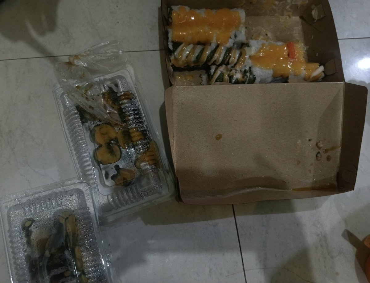 amonali biru tweet media