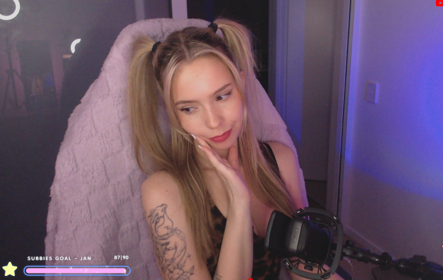 Diiscretion tweet media