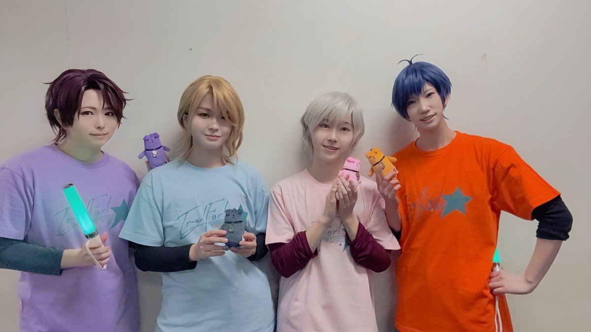 A_tu45's tweet photo. 【ステージ告知】※動画有り
1月25日(日)14時スタート予定
はれステPremium 2026 Winter
#はれコス 
#はれステPr26Wtr

Try!For!☆(トリフォステラ)は
ロング部門4番目(15時35分頃)の出演予定✨

2曲目の最後に簡単な手振りがあるので
皆様良かったら一緒に踊って盛り上がっていただきたいです🦚🌿💜 https://t.co/egv3MJnSo0