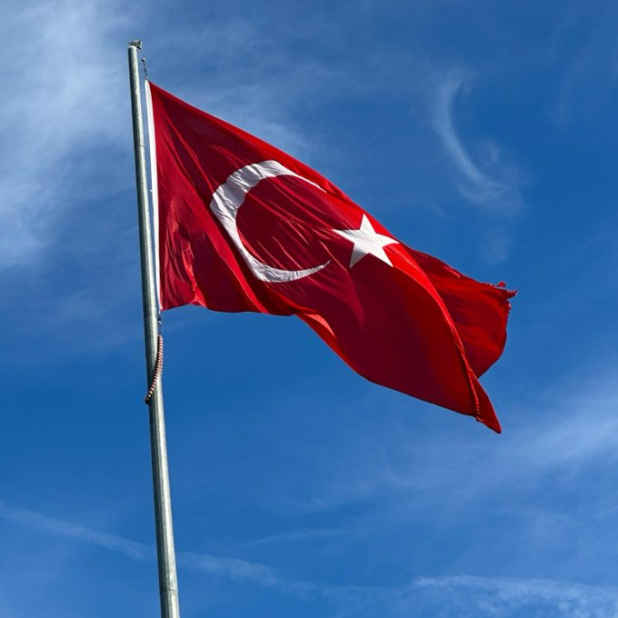 PROVOKASYONUN HESABI SORULUYOR!

Nusaybin-Kamışlı sınırında Türk bayrağına saldıran 14 şüpheli gözaltında!