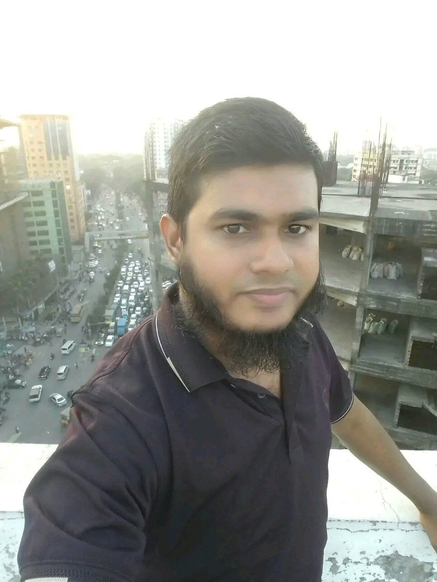 টাকার জন্য ঘর ছেড়েছি, কিন্তু সেই টাকাই আজ ঘরে ফেরার রাস্তা বন্ধ করে দিয়েছে..!!

হায়রে জীবন, হায়রে টাকা 😢😢😢😢😢