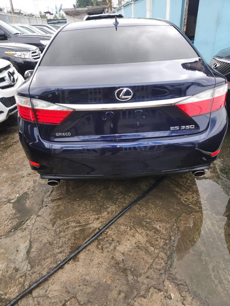 sdowell25's tweet photo. Fresh ride, smooth engine, great deal. Ready for a new owner 
🚗”Foreign used 2015 ES350 Full option Accident free,Price 23M 
Dm or Call 08160225345 for more details. https://t.co/cfNtPD8cHd
