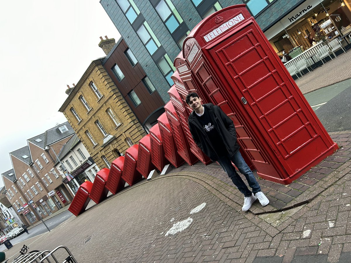 jonahpaull09's tweet image. Things don’t always stand straight…
#teenactor
#actorslife 
#london
#londonvibes