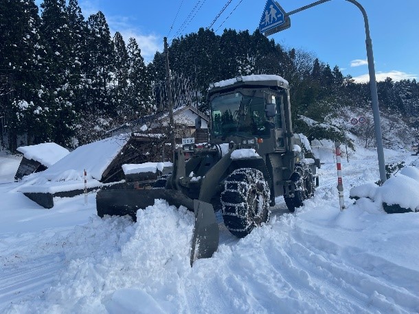 ModJapan_saigai's tweet image. 本日(21日)から25日頃にかけて、大雪の予報が出ています。
防衛省・自衛隊では、今回の大雪に備え、災害対策室を設置し、大雪が予想される地域の部隊で情報収集を強化するなど、万全を期しております。…