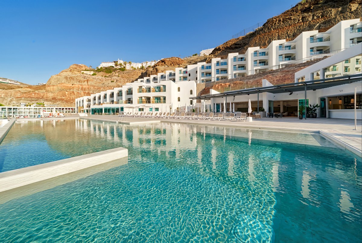 Damos la bienvenida a #AmadoresView como alojamiento asociado 💪

Un hotel solo para adultos, pensado para quienes buscan entrenar bien y descansar mejor, con el Atlántico siempre de fondo 🌊🏃‍♂️🚴‍♂️

Descúbrelo 👉 bit.ly/4b884tL

#GCTriBikeRun #GranCanaria