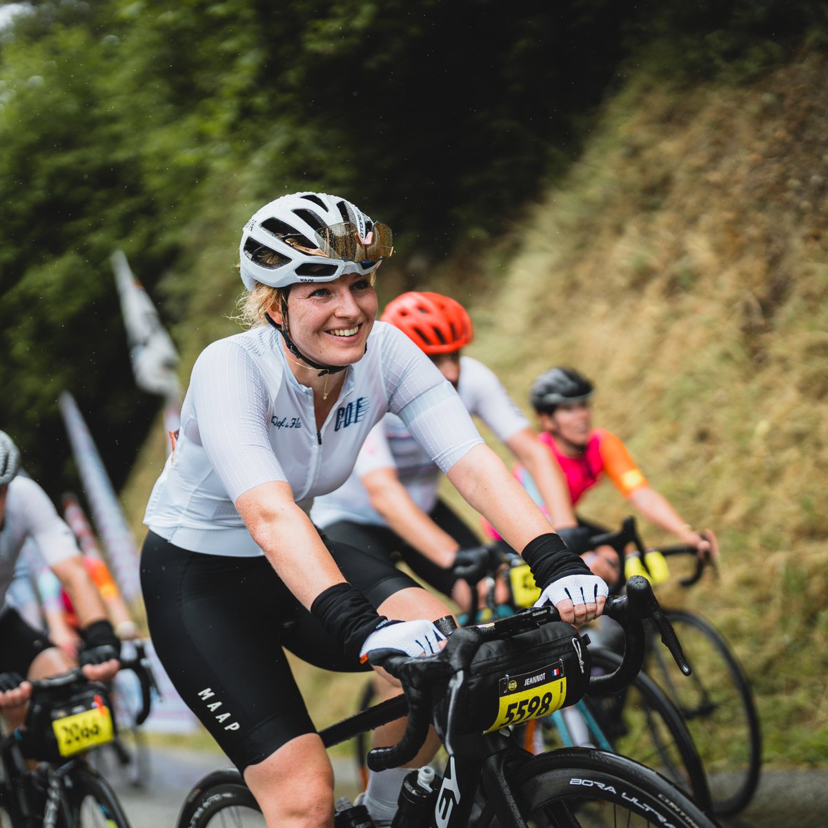 LEtapeFemmes's tweet photo. Sur la route de #LEtapefemmes, elles avancent avec détermination.
Aujourd’hui, on célèbre le sport au féminin 🚴‍♀️

On the road of #LEtapefemmes, they move forward with determination.
Today, we celebrate women's sport 🚴‍♀️

📸 A.S.O. / Victor Barcus &amp; Xavier Pereyron https://t.co/l9SUI5Kk4c