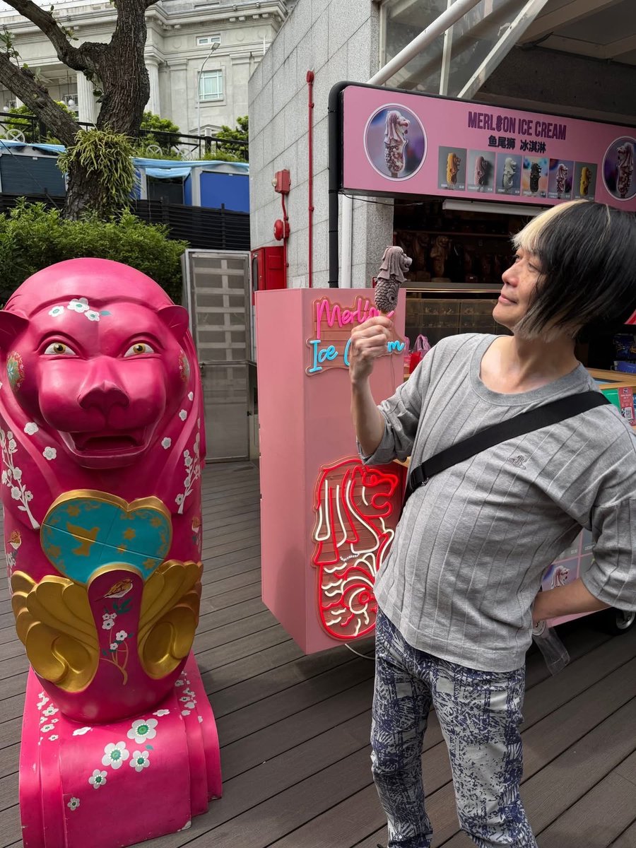 帰国4日目、昼まで寝てようやく疲れが取れた？

東京も風が吹いて寒いけど、ソウルで-9°を体感したので怖いものはない！

海外3カ国で公演するのは想像以上にハードでしたが、気温の変化もなかなか。
到着したシンガポールは常夏の国。